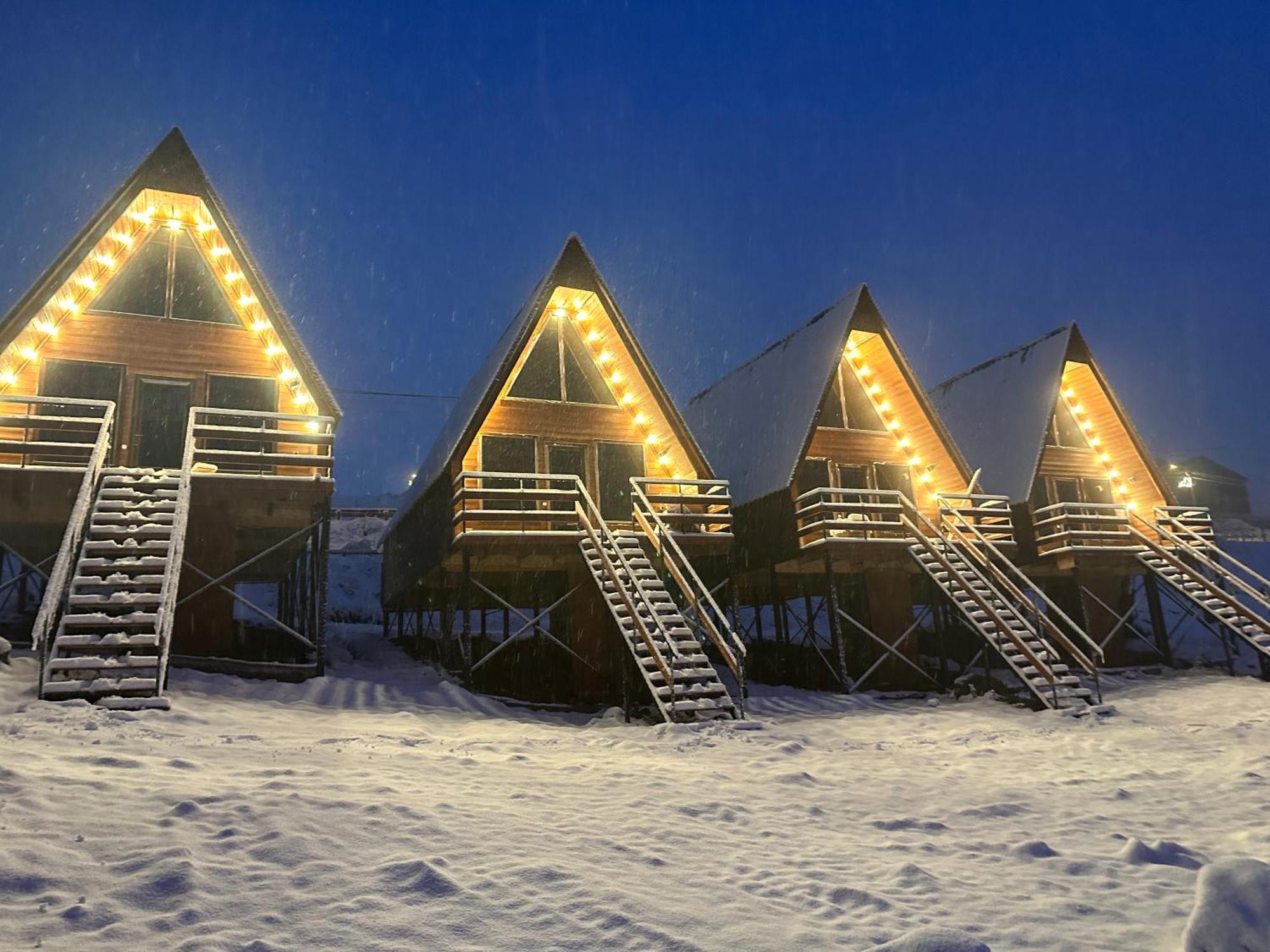 Tuyo Cottages Gudauri Bagian luar foto