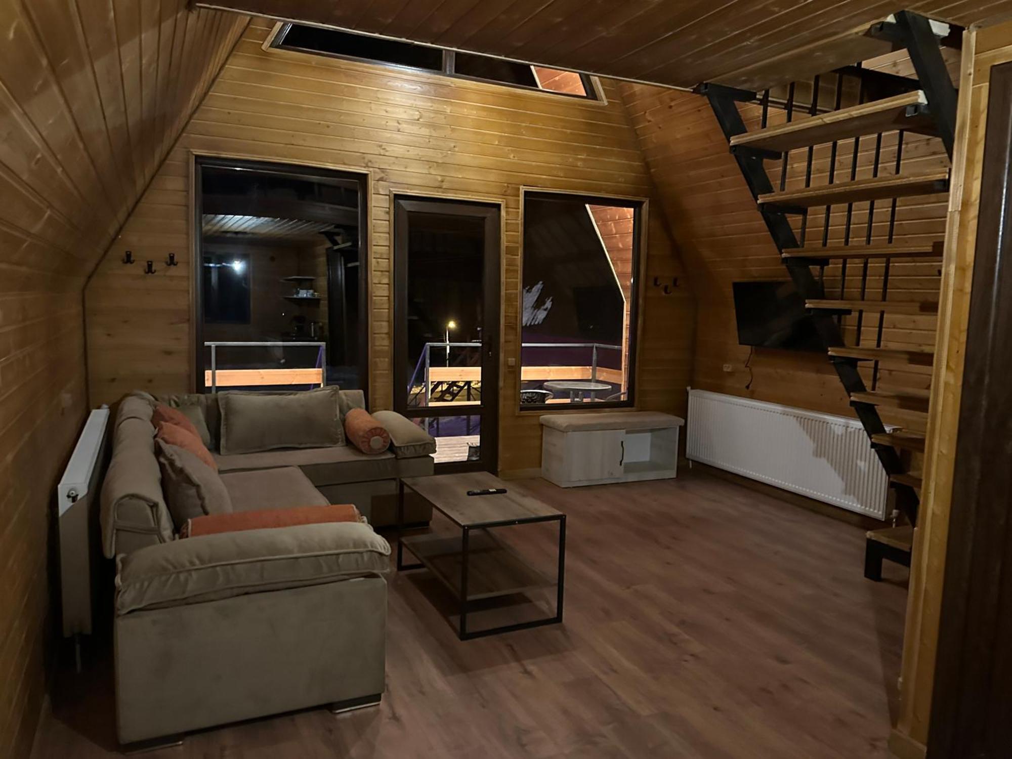 Tuyo Cottages Gudauri Bagian luar foto